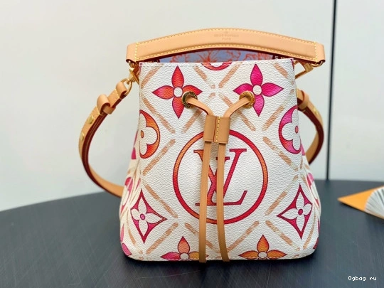 VUITTON LOUIS NÉONOÉ BB-20*20*13cm 0820